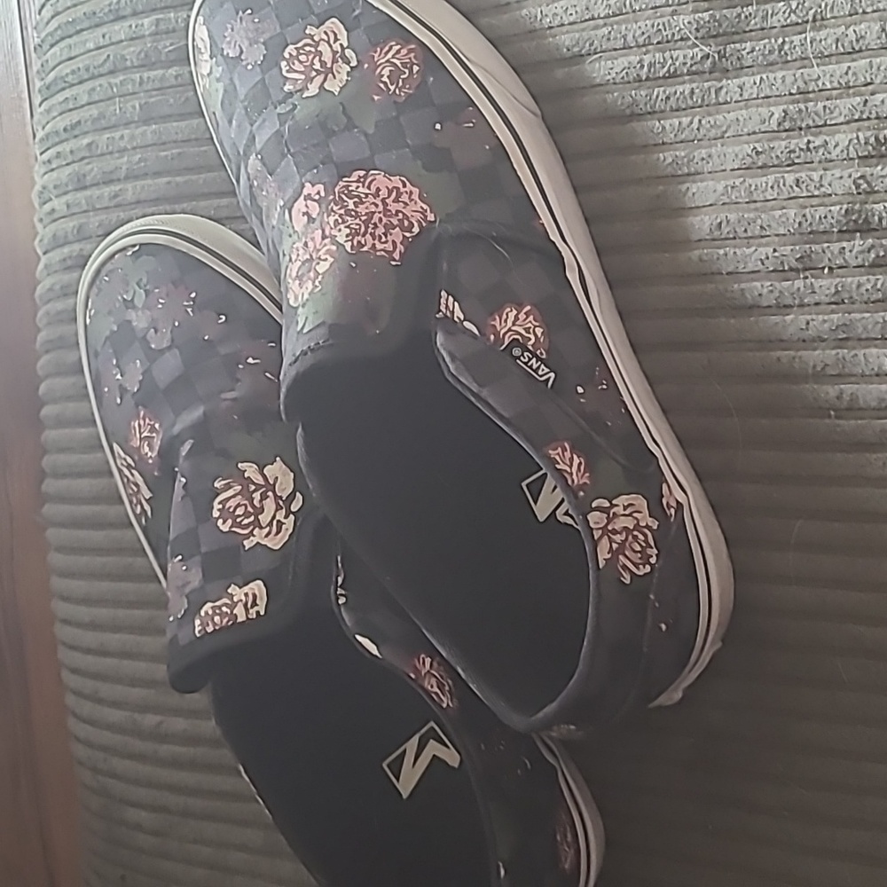 Vans slip ons